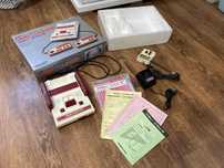 Nintendo Famicom Family Computer (NES) w pudełku - jak Pegasus