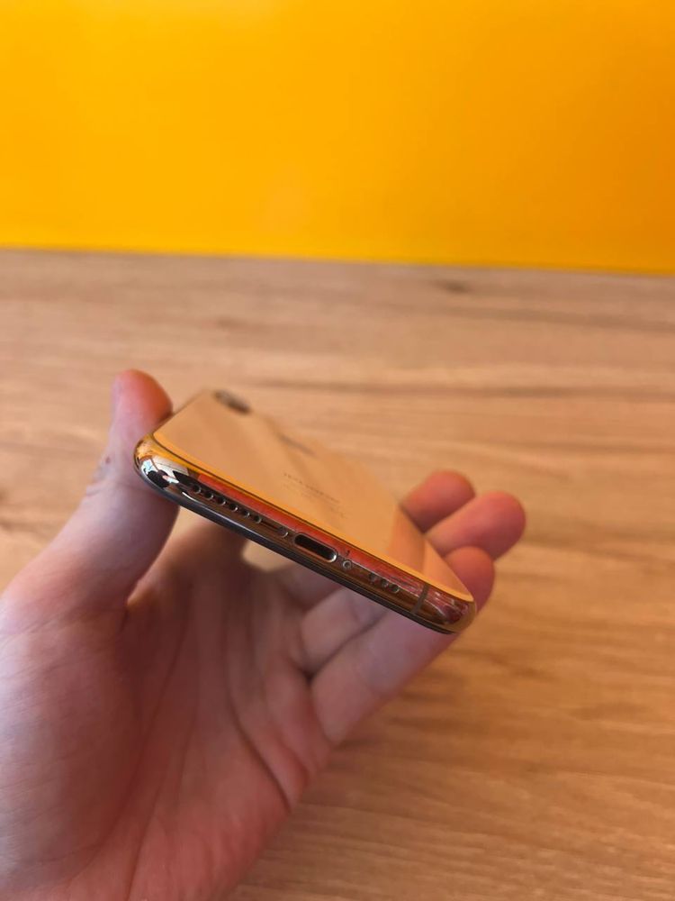 Iphone XS 64 gb б/у