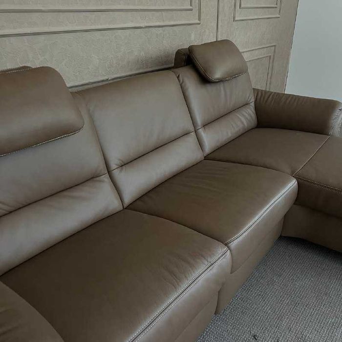 Шкіряний диван реклайнер Німеччина