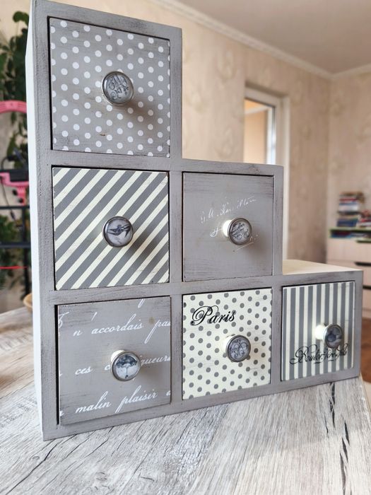 Скринька-комодік