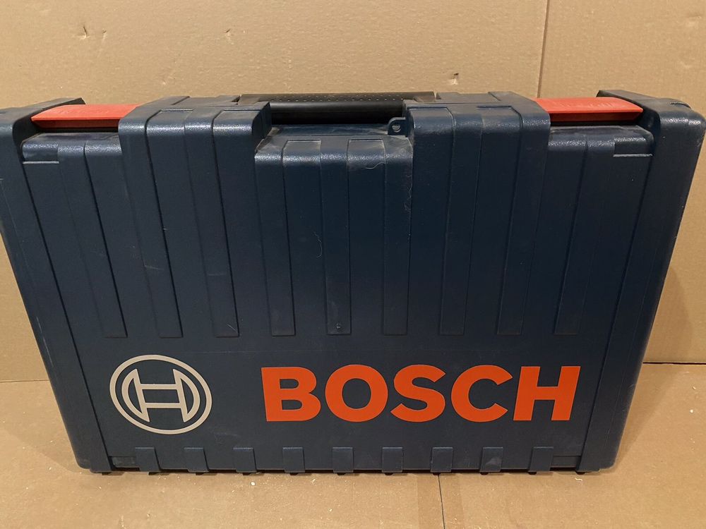 Відбійний молоток Bosch GSH 11 E
