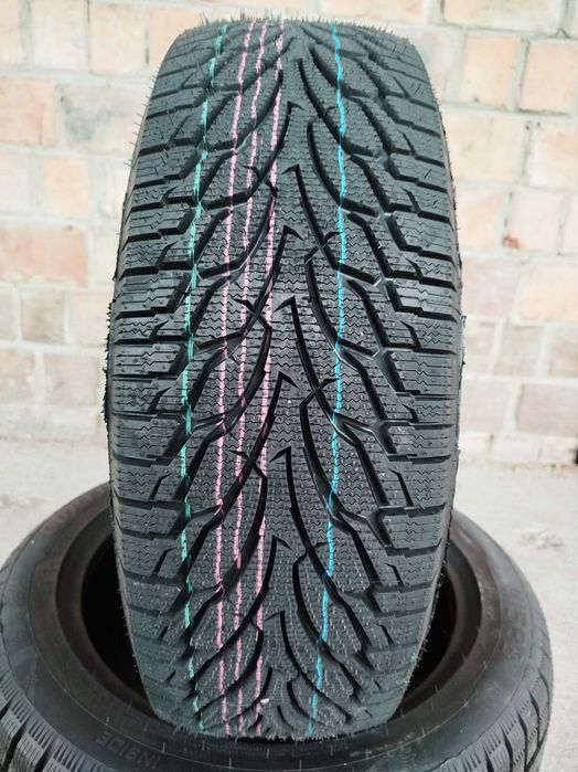 Шини 215/65R16 Estrada Winterri | нові зимові 8шт