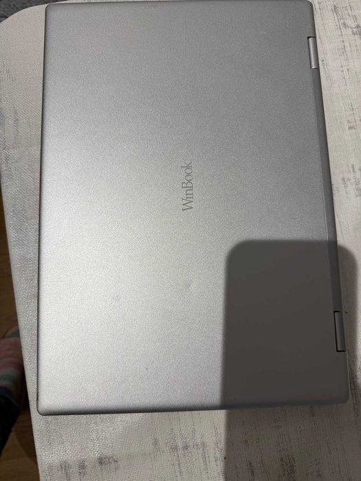 WINBook CW140 – dotykowy laptop 2-w-1
