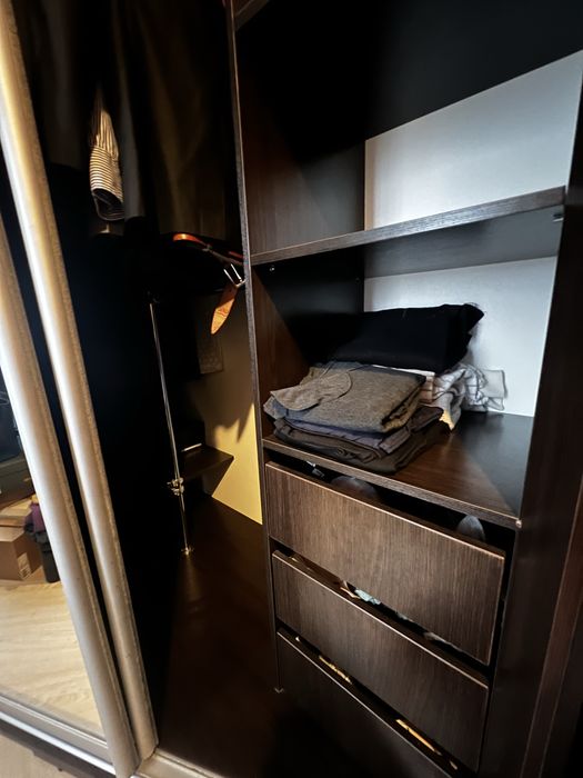 Кутова шафа-купе