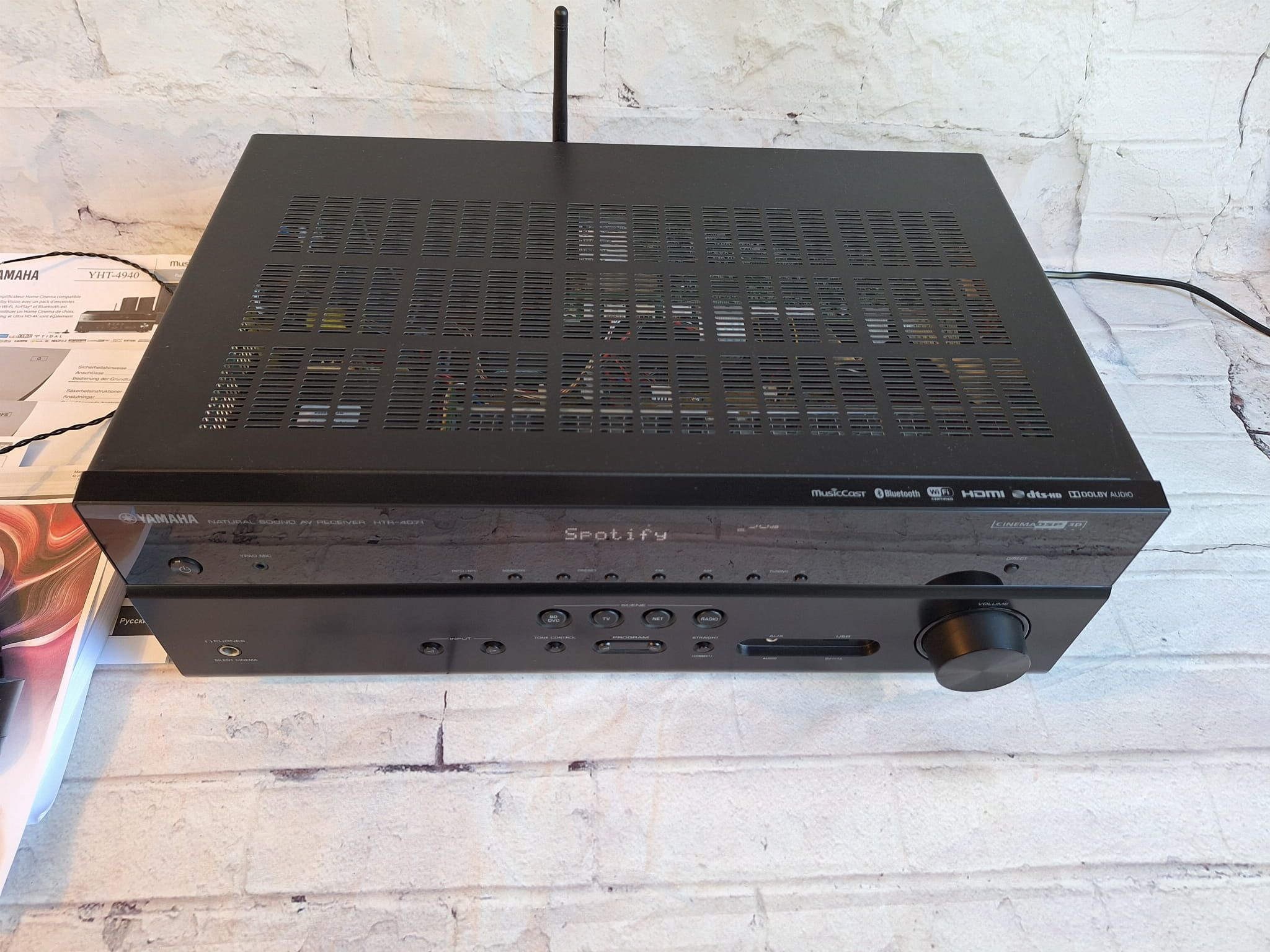 Amplituner z musiccast Yamaha HTR-4071 4k/60p Spotify bluetooth