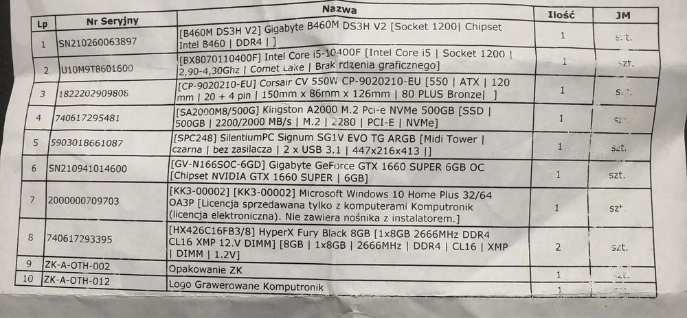 Zestaw komputerowy:Monitor, komputer, klawiatura,myszka i podkładka