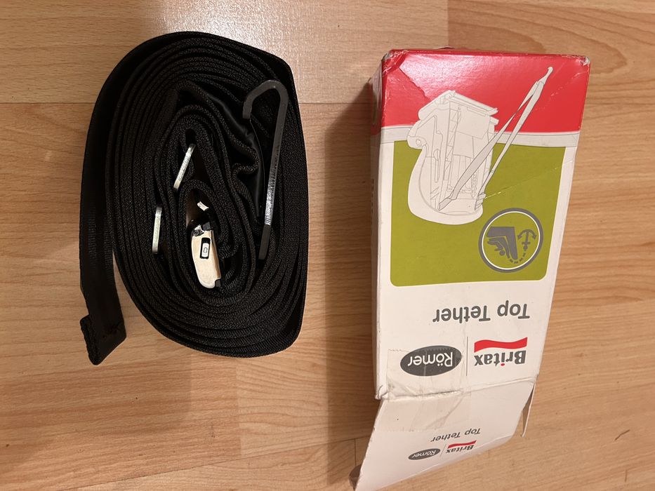 Cinta de fixação “top tether” para cadeira auto Britax / Romer