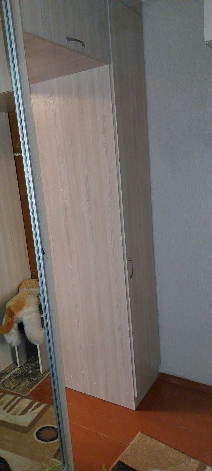 Кімната 17.2 м.кв приватизована меблями в гуртожитку Зб
