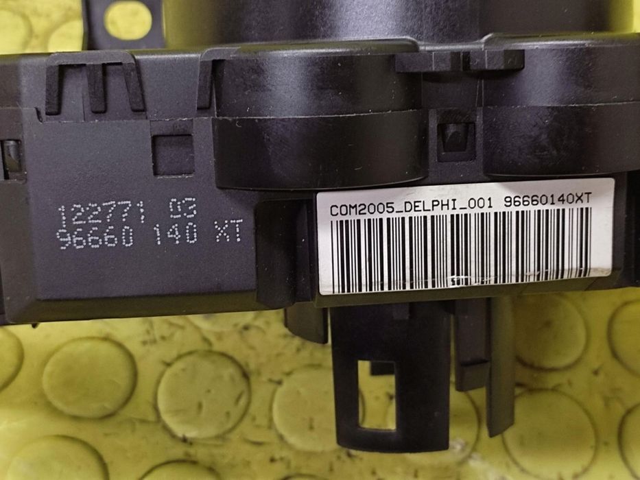 peugeot 307 przełącznik zespolony 96660140xt