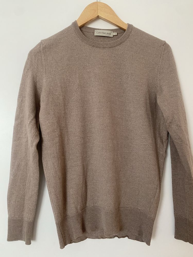 Sweter damski wełna Calvin Klein Jeans beżowy w serek rozm S M