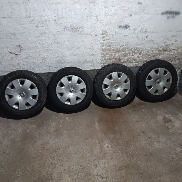 Opony zimowe 175/70 R14 całe koła