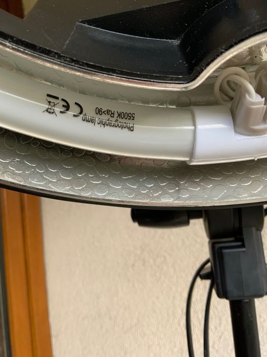 Lampa Led stojąca do branży beauty