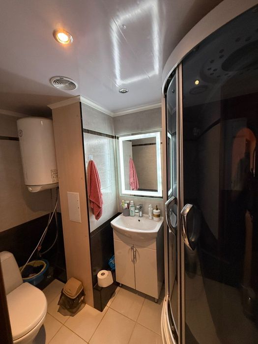 Продам 2к квартиру з автономним опаленням