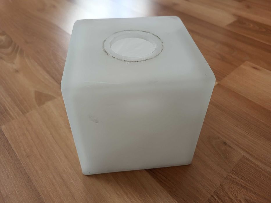 kwadratowy, szklany klosz