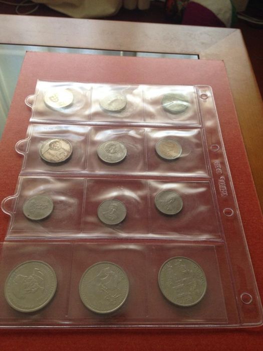 Vendo Notas e Moedas antigas de varios países