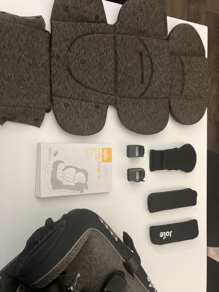 Cadeira auto Joie every stage fx ISOFIX