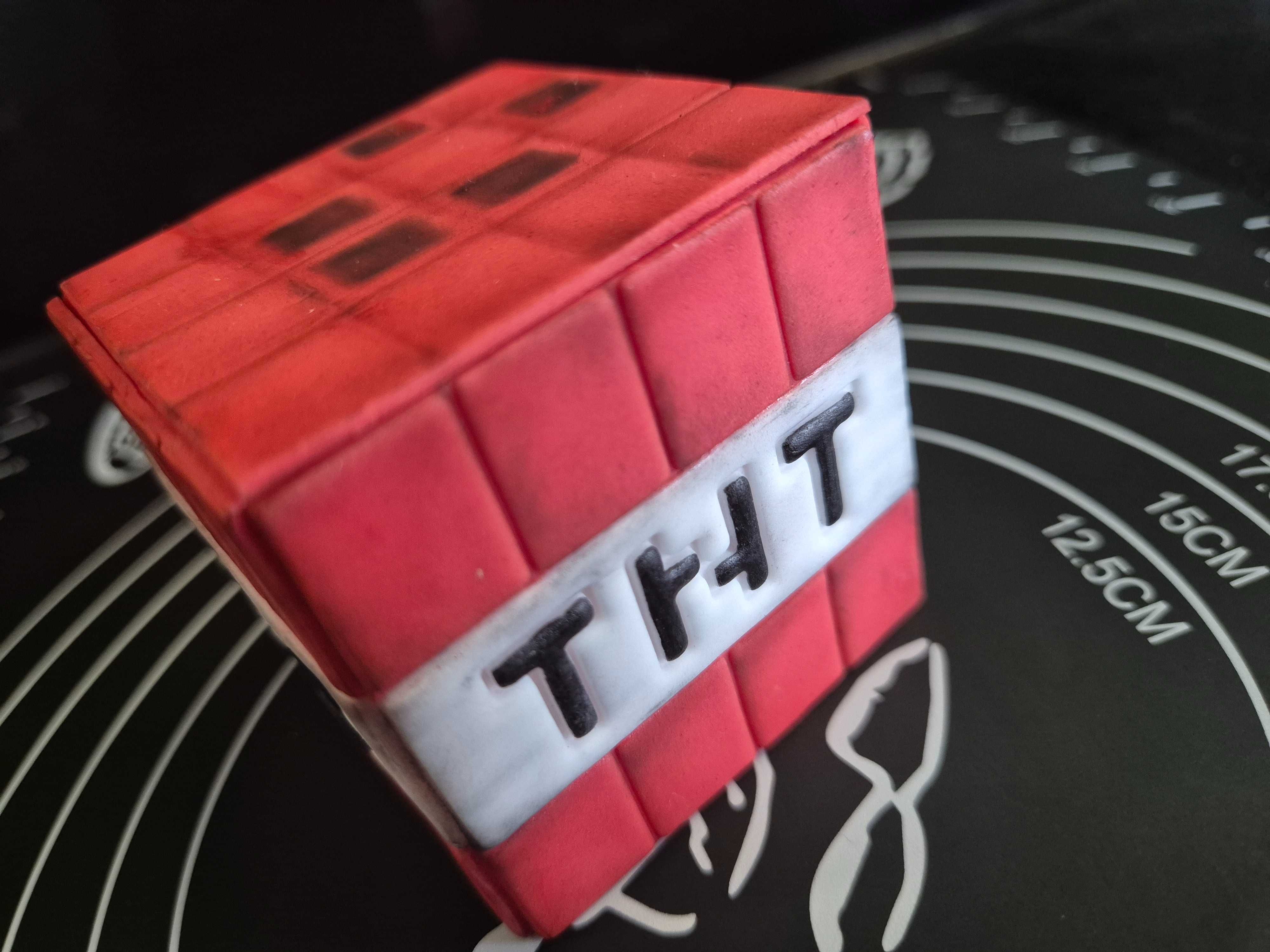 Figurka cukrowa na tort TNT Minceraft