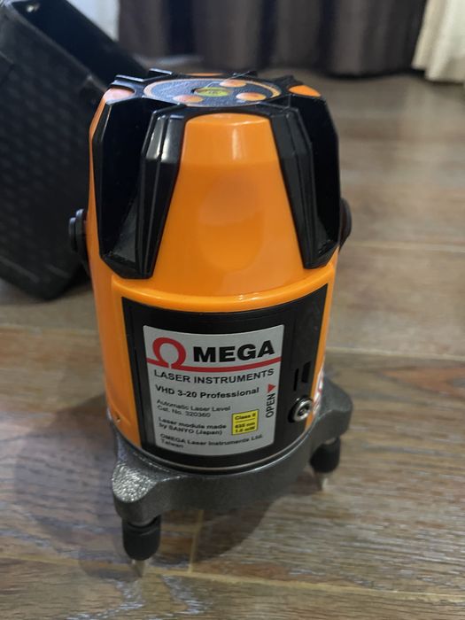 Лазерний рівень Omega vhd 3-20