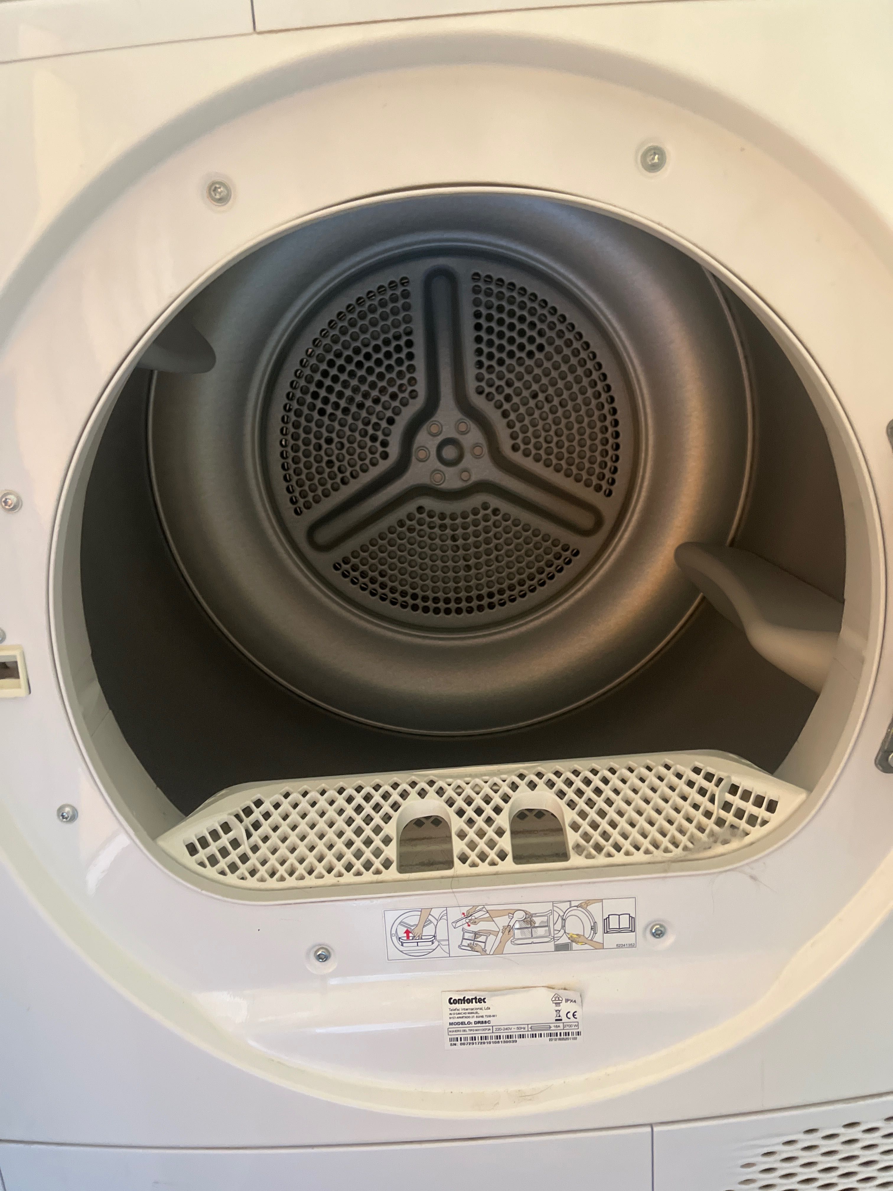 Vendo máquina de secar da  confortec. Bom estado.