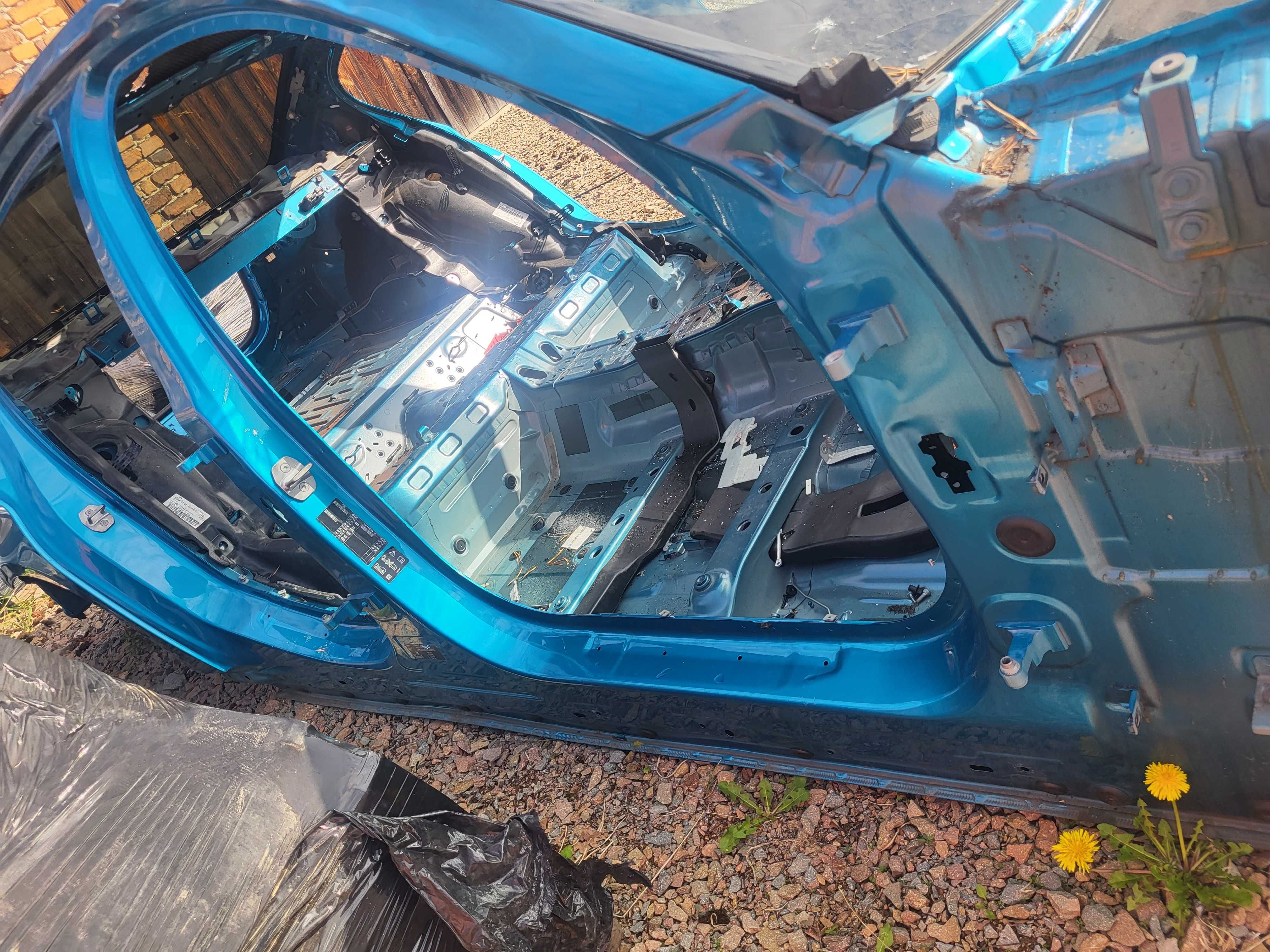 Próg Słupek Środkowy Lewy Prawy bmw m5 F90 G30 Ćwiartka