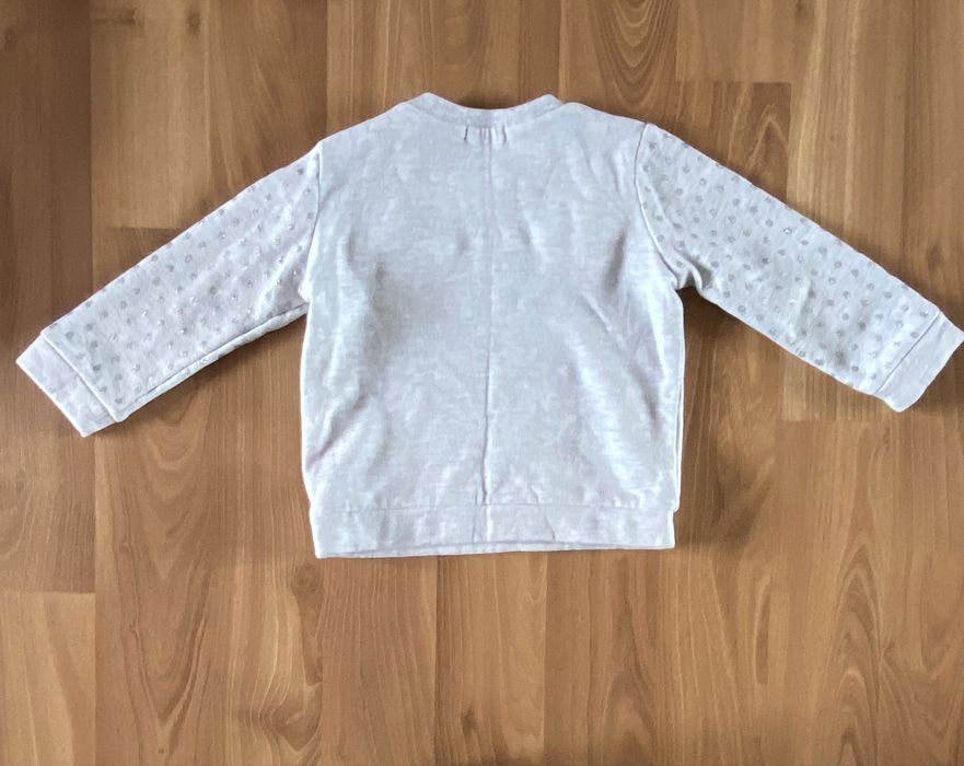Bluza ciepła ocieplana kotek kropli błyszczące guziki przy dekolcie