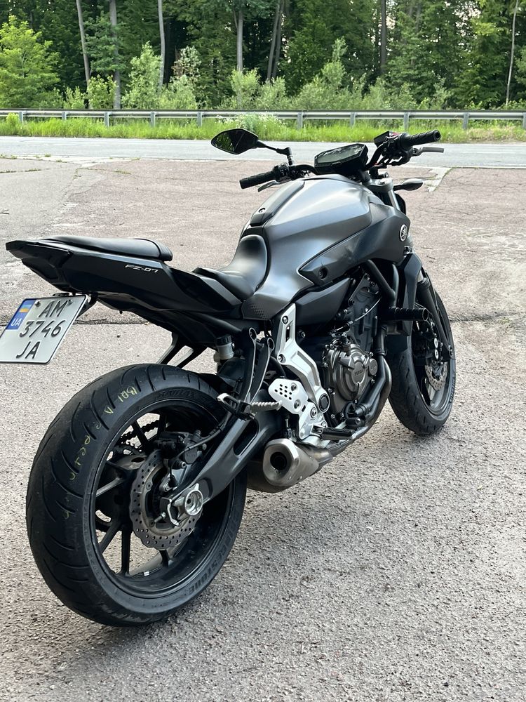 Yamaha mt07 2016