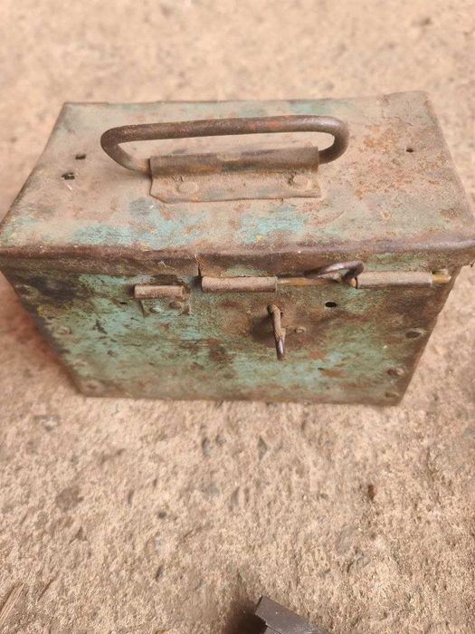 Клупп,плашки,резцы.