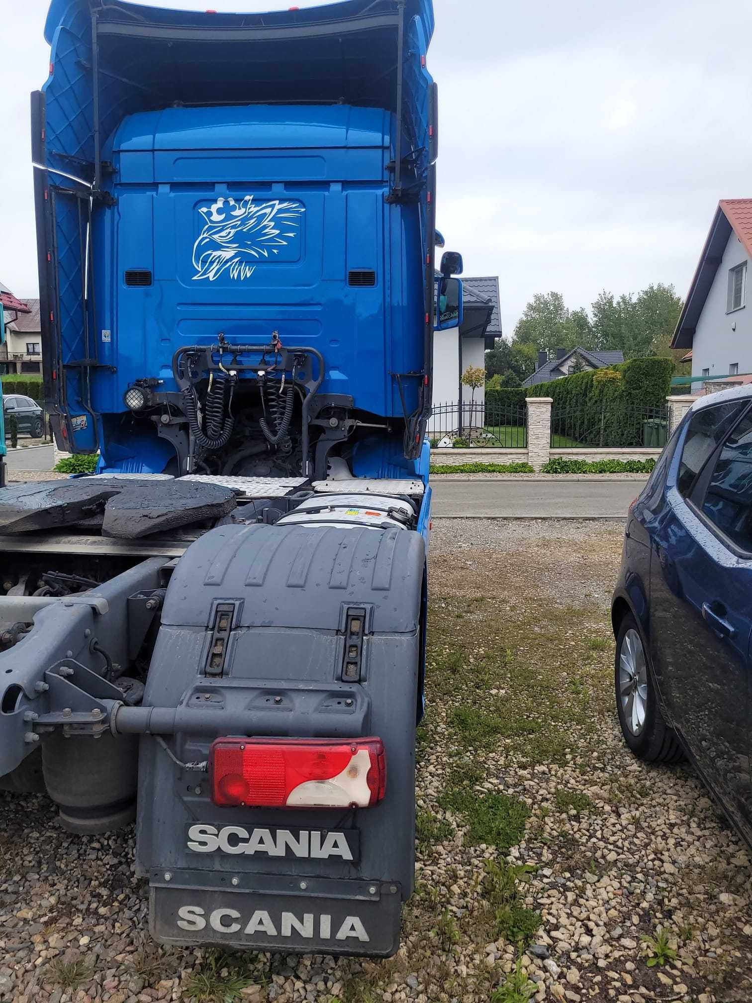 Sprzedam ciągnik siodłowy Scania R410