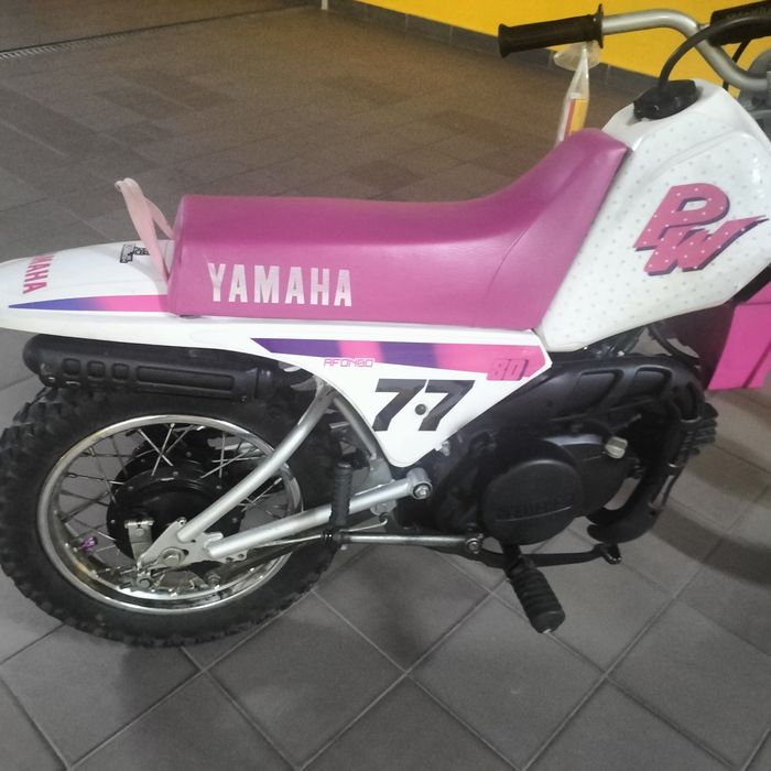 Yamaha pw 80 , mota de iniciação ao motocross muito pouco usada.