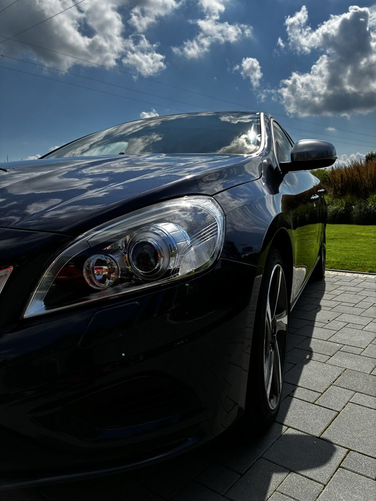 Volvo s60 2011r R-Desing