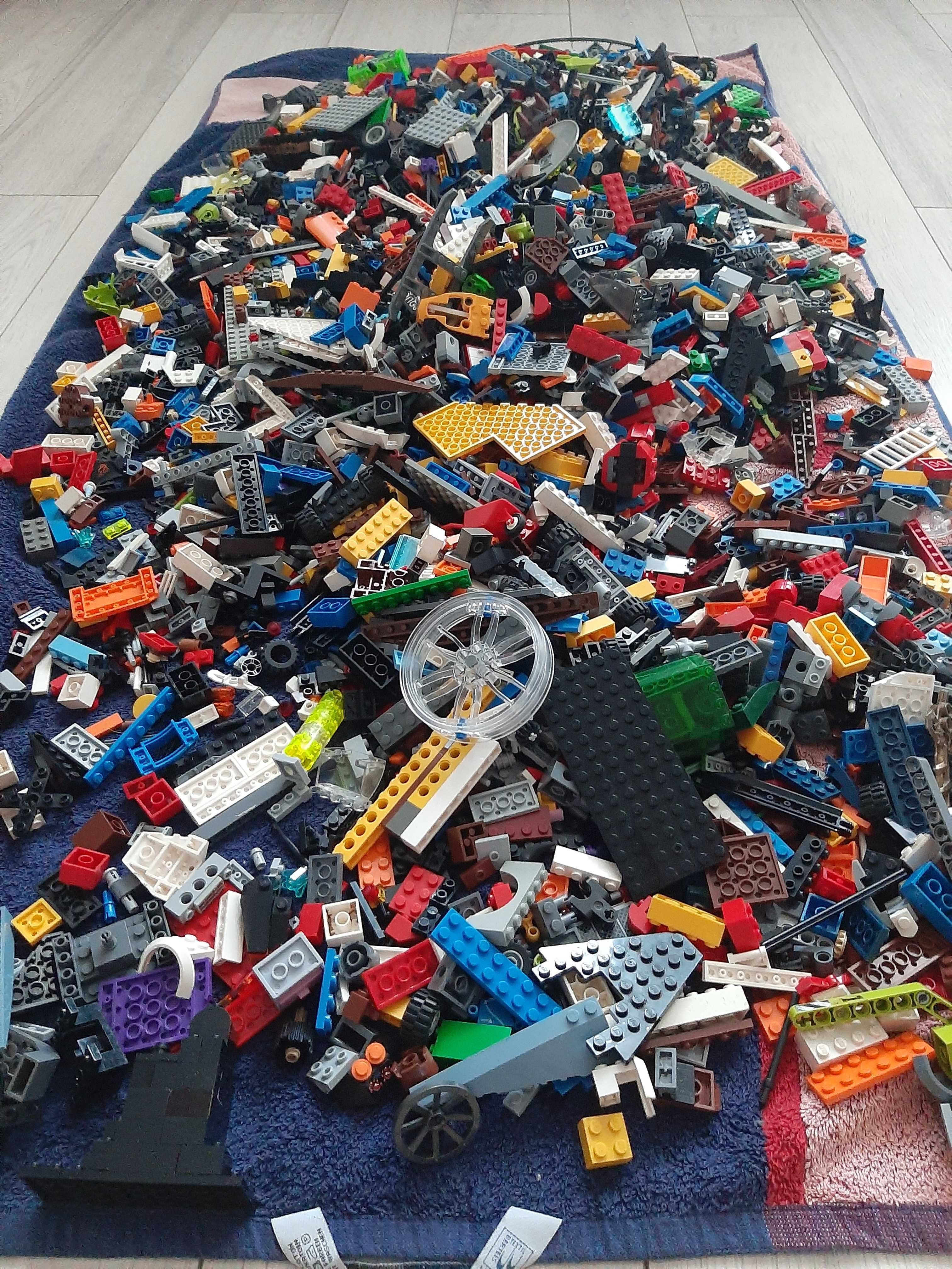 Mix klocków LEGO 3 KG zapraszam