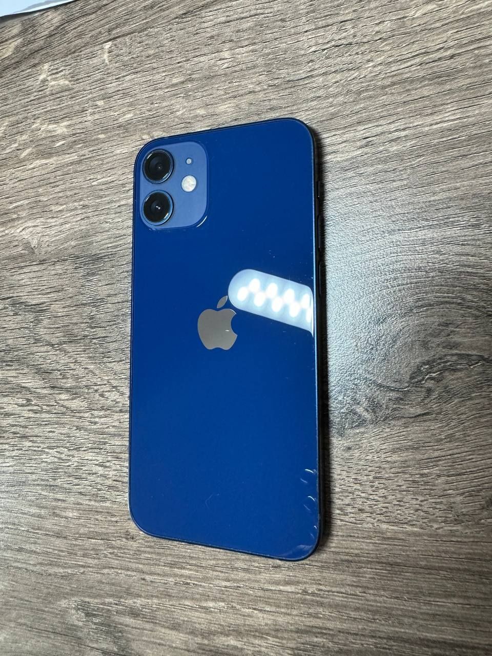 iPhone 12 mini (модель MGE63AA/A)