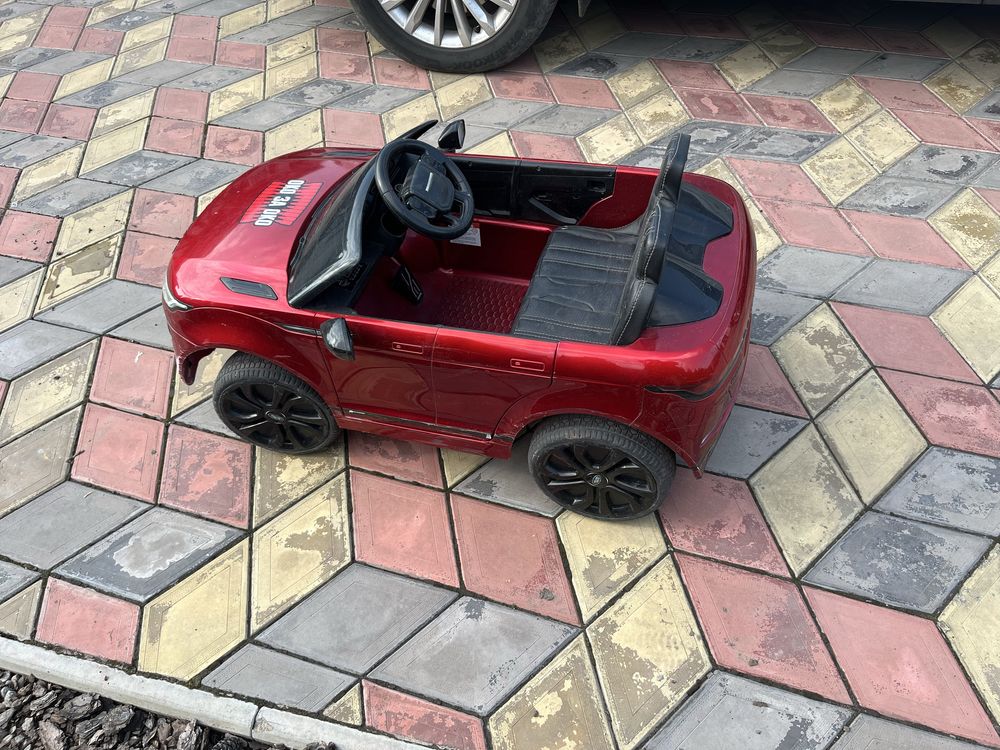 Продам дитячий автомобіль