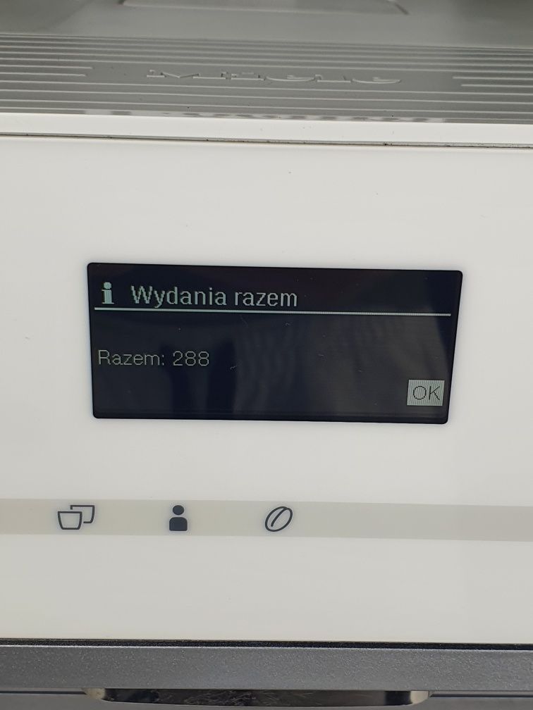 Jak nowy przebieg 290kaw! Miele CM63 Biały solidny ekspres z gwarancją