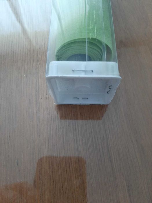 mini roleta z możliwością samodzielnego zwężenia, bez wiercenia
