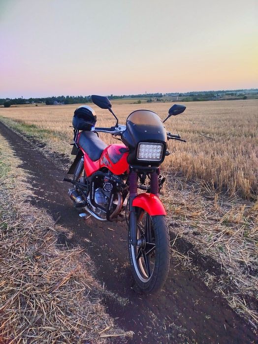 Продам мотоцикл Viper Zs150j