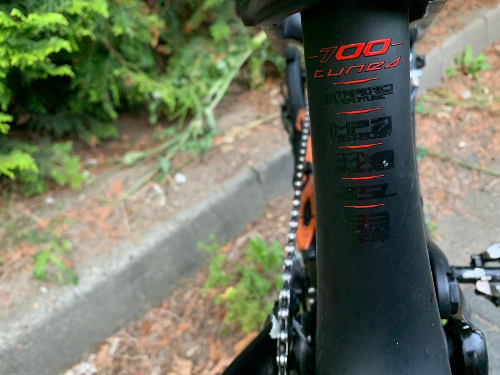 SCOTT Genius LT 700 Tuned Plus
