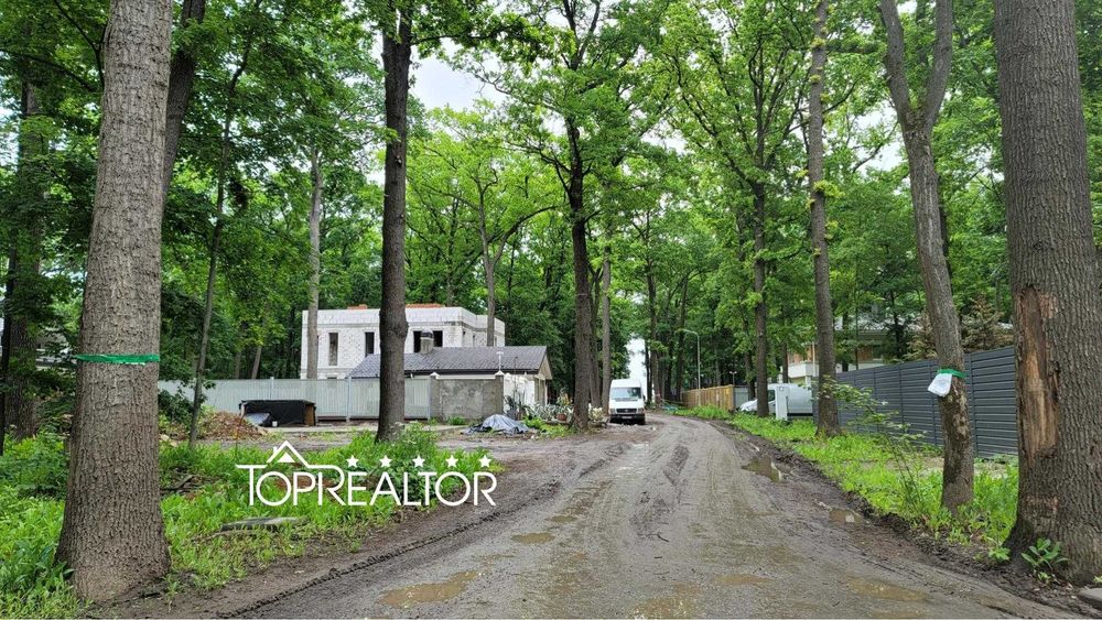 Без комиссии Офис продаж участок 14 сот в коттеджном пос. Форест