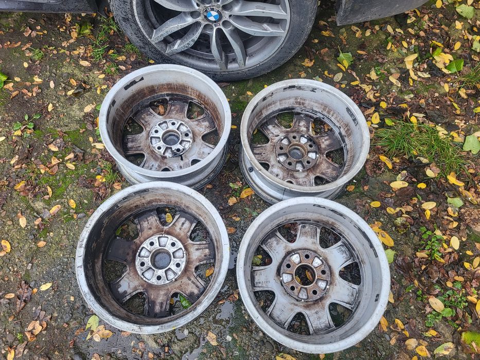 VW T 5  T 6  Felgi 16 ''  6.5  J  ET 51  Cena za Komplet 4 szt