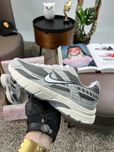 Чоловічі кросівки найк Nike Initiator M Grey 41,42,43,44,45,46
