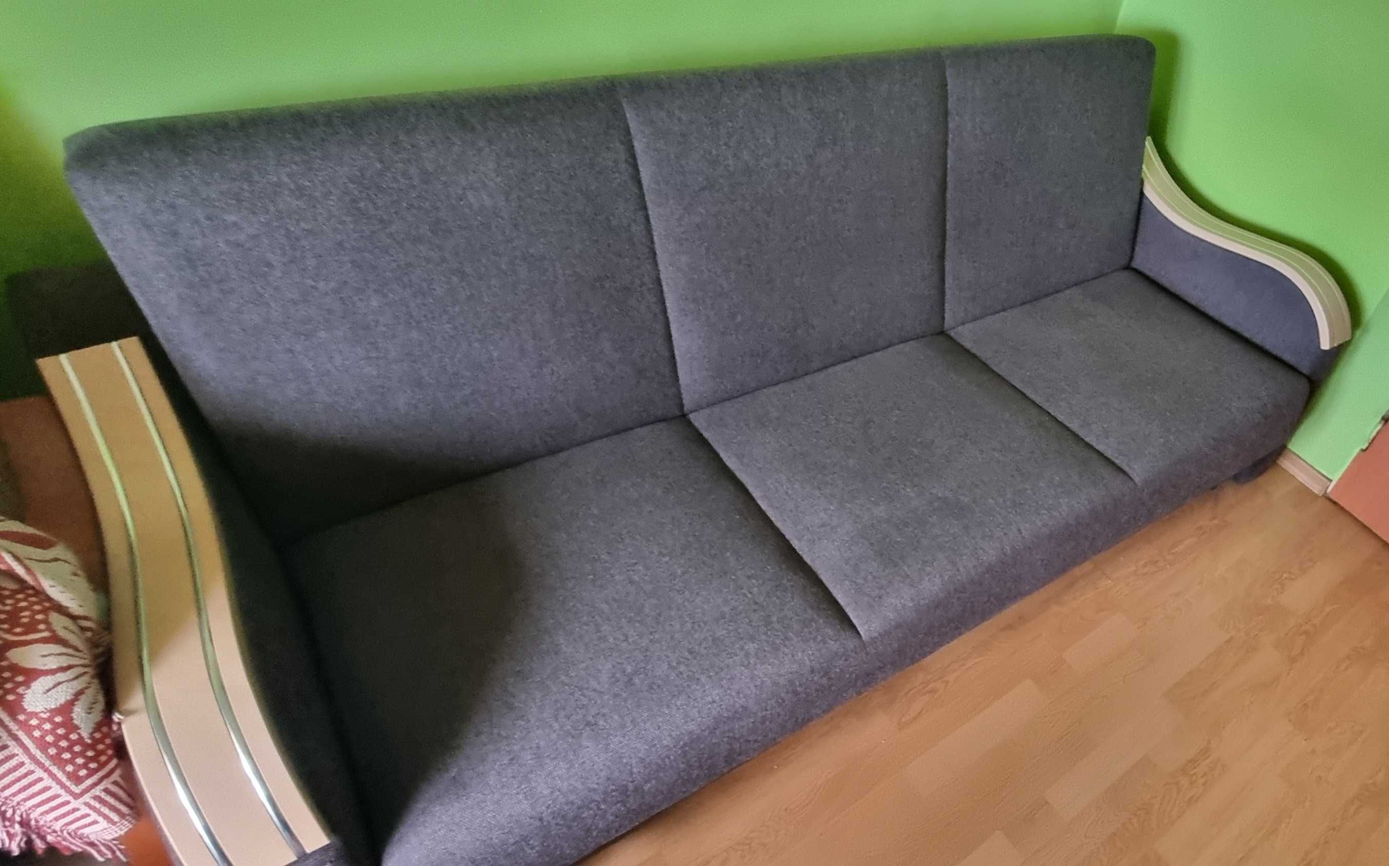 Łóżko i dwa fotele.Jak nowe