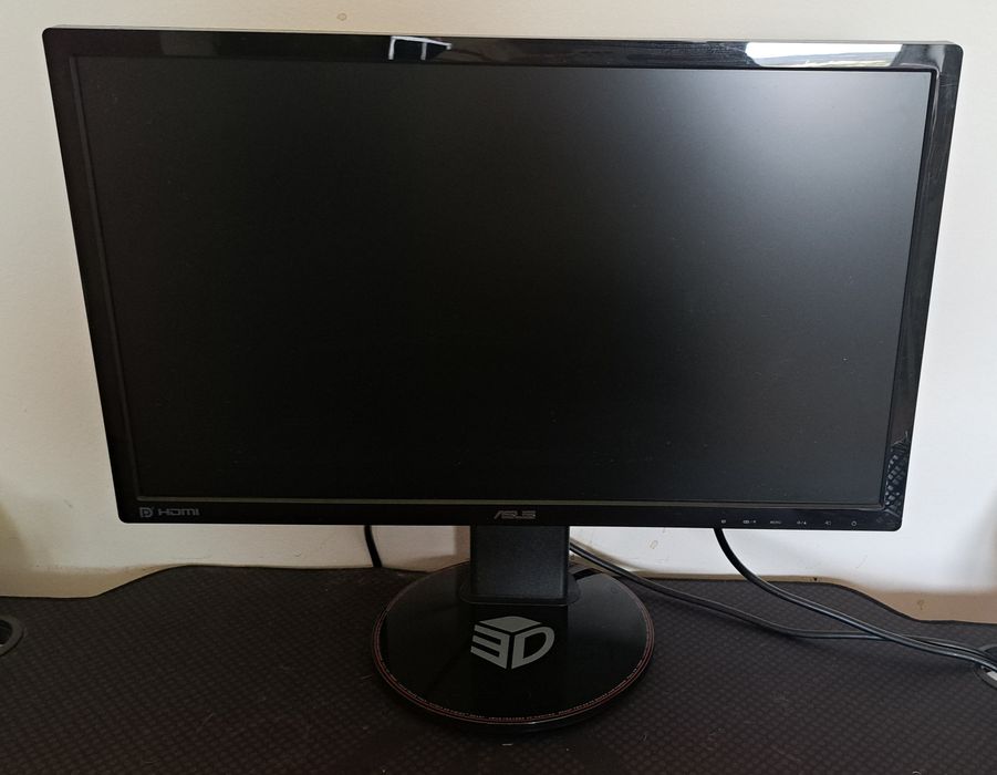 Monitor Gaming ASUS VG248QE (24'' - 1 ms - 144 Hz)
