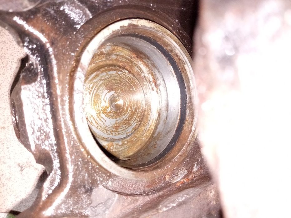 Zacisk hamulcowy Mercedes w108 w110 w111 w114 w115