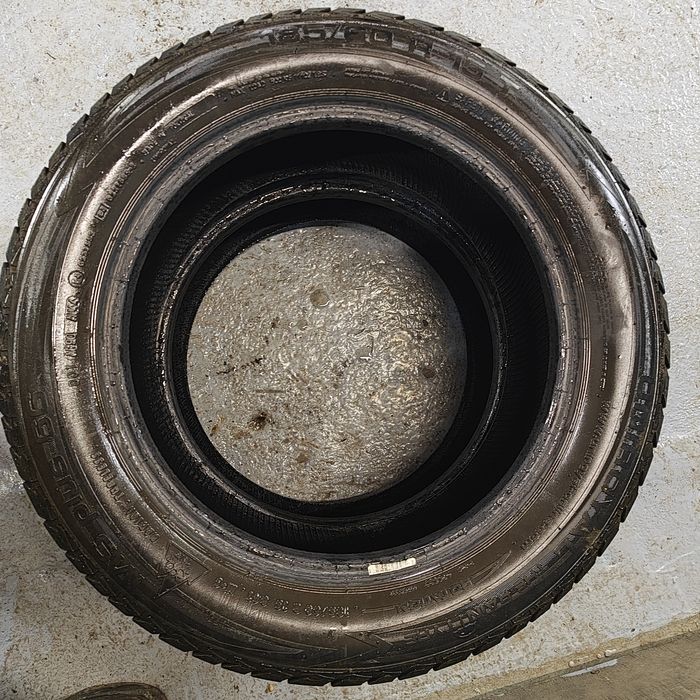 Opony zimowe Uniroyal 185 60 R15  2 opony za 100zł