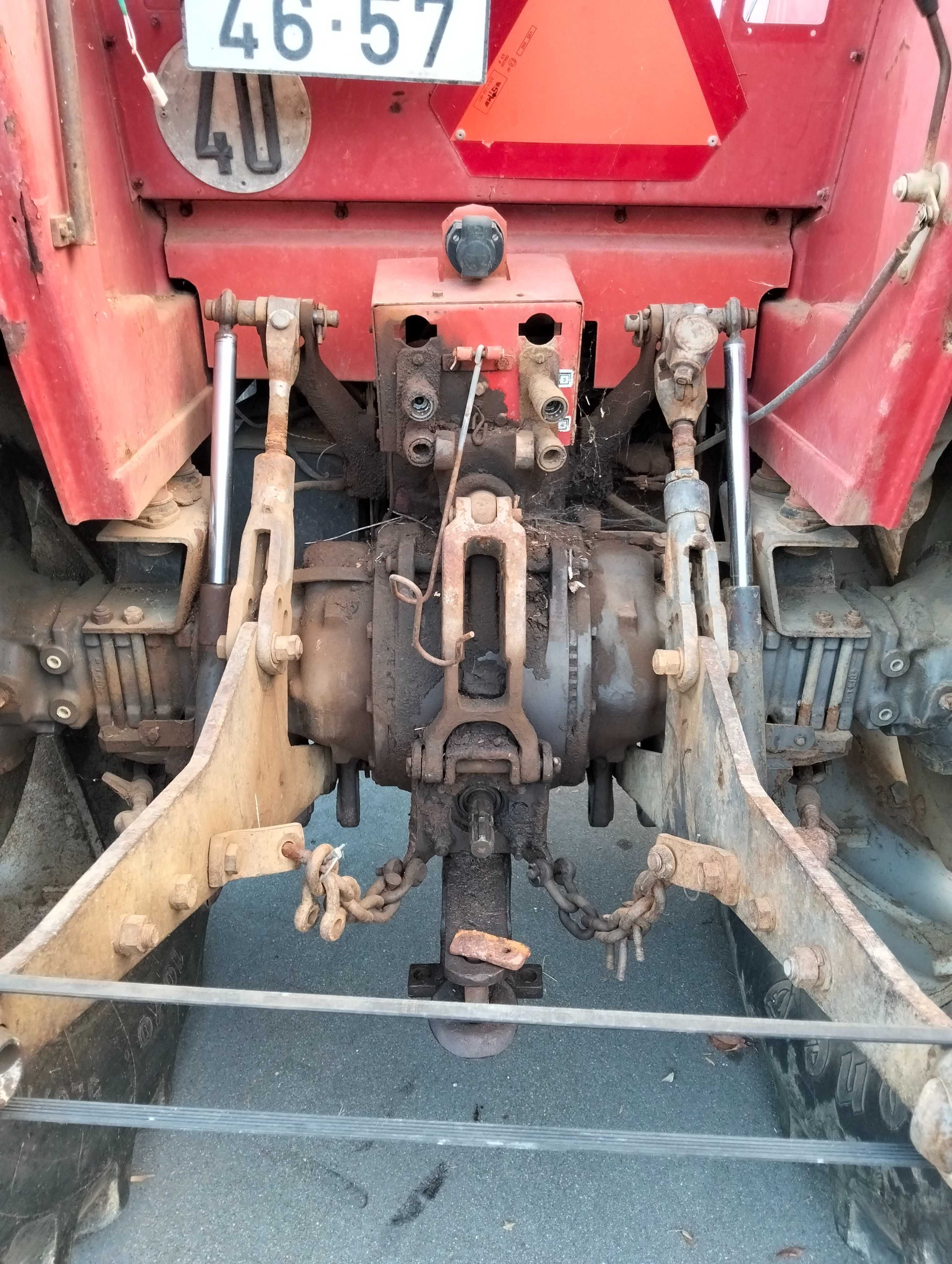 Trator Massey Ferguson 699