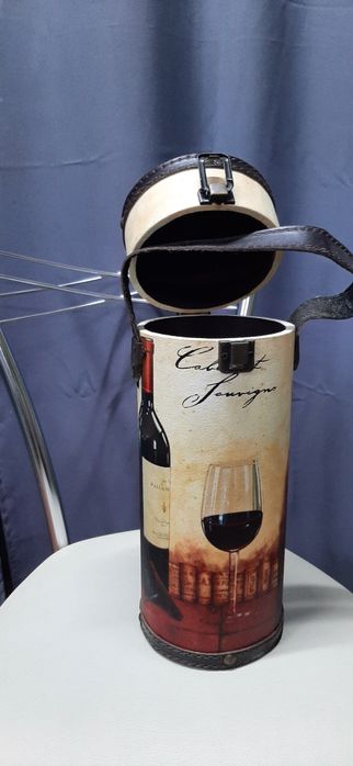 Тубус для подарочного спиртного.