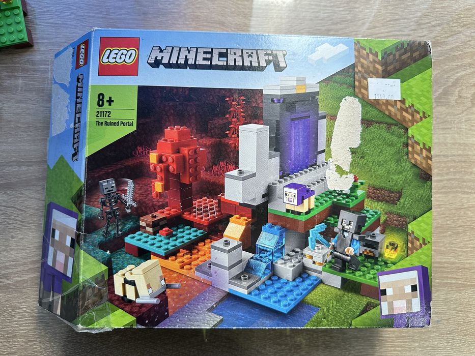 Конструктор LEGO Minecraft 21172 Руйнівний портал 316 деталей