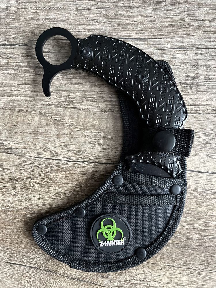 Karambit Zombie Hunter