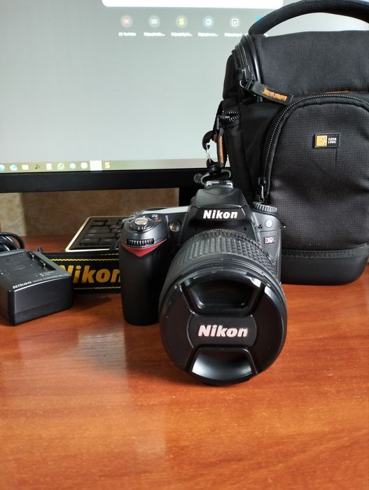 Nikon D90 без об’єктива