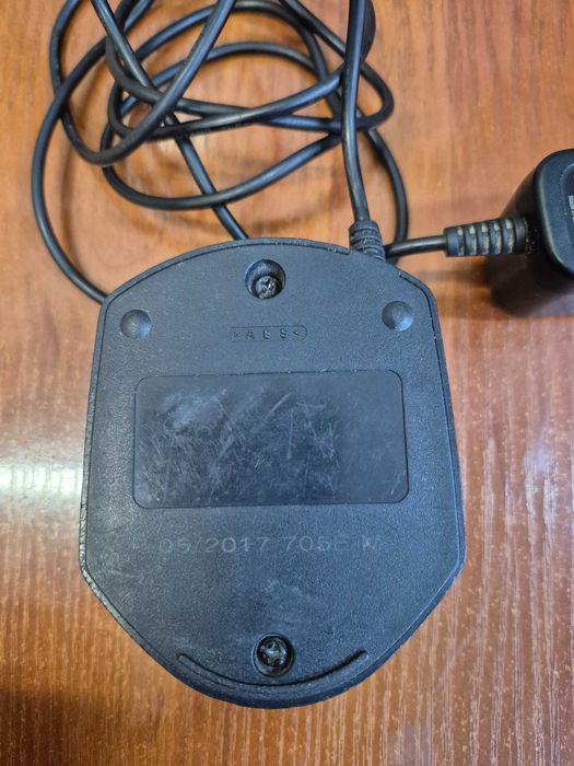 Зарядний пристрій Bosch GAL 1210 CV